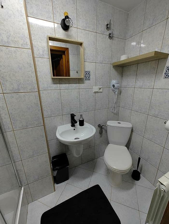 Łazienka z kabiną prysznicową